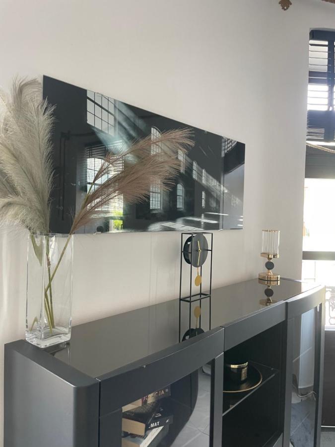 Chełm Apartament W Centrum Przy Studni 102M2 아파트 외부 사진